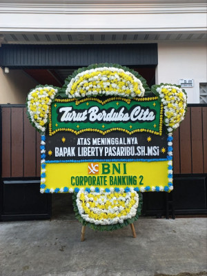 Papan Bunga Duka di Bunder