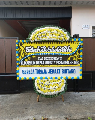Papan Bunga Duka di Bunder