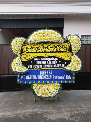 Papan Bunga Duka di Bunder