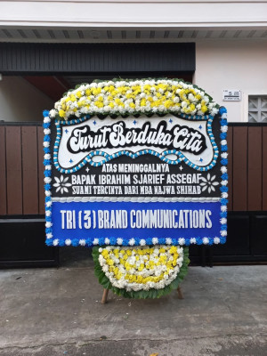 Papan Bunga Duka di Bunder